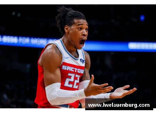 NBA最新动态：3分钟带你全面了解最新赛事和球员动向